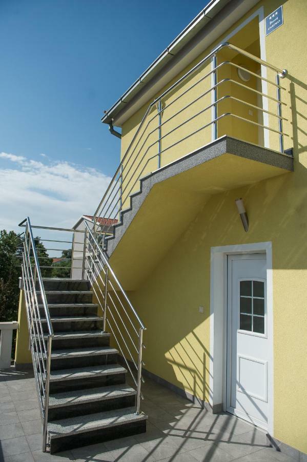 Apartment Eleni Sibenik Luaran gambar